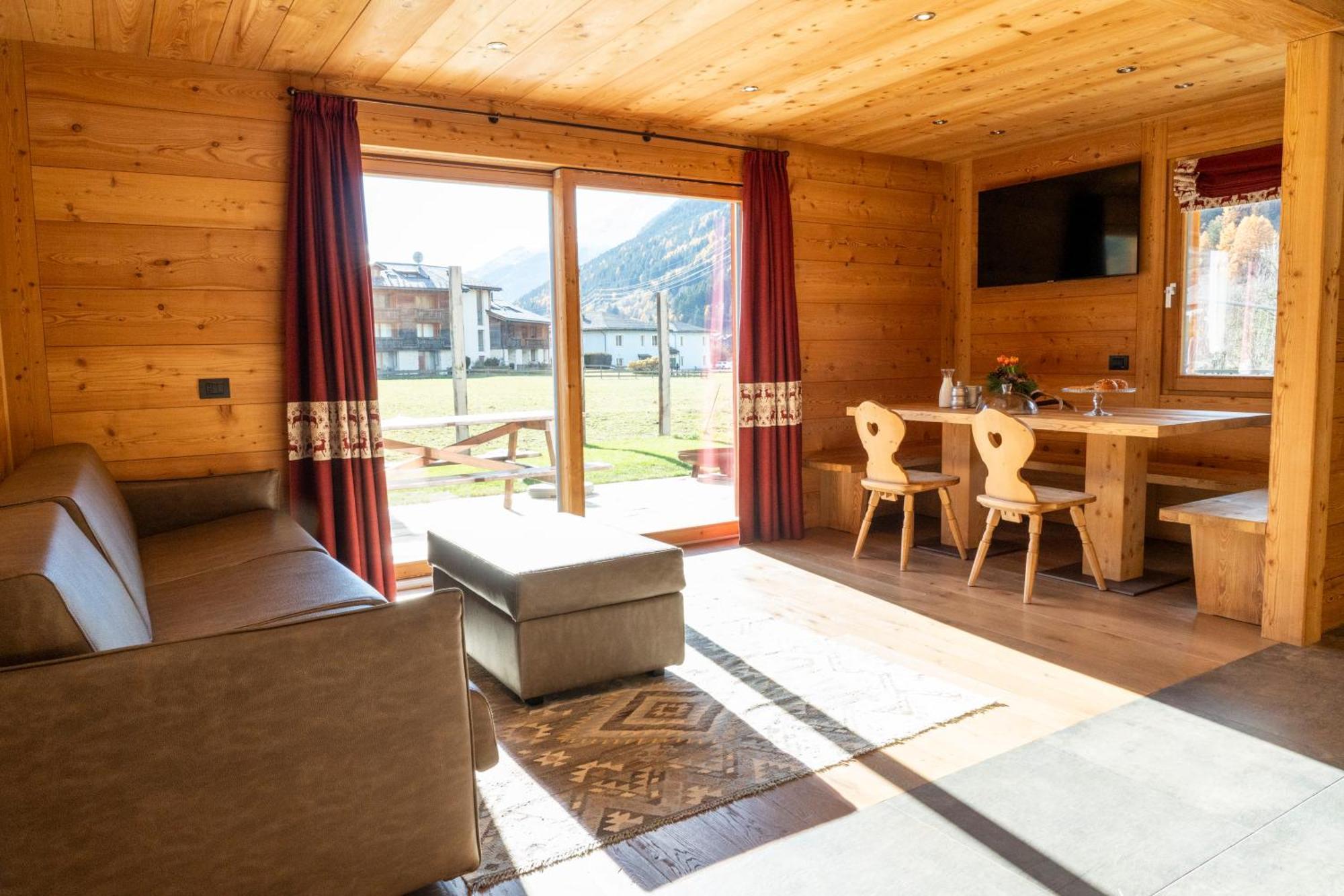 בורמיו Agriturismo La Stalla מראה חיצוני תמונה
